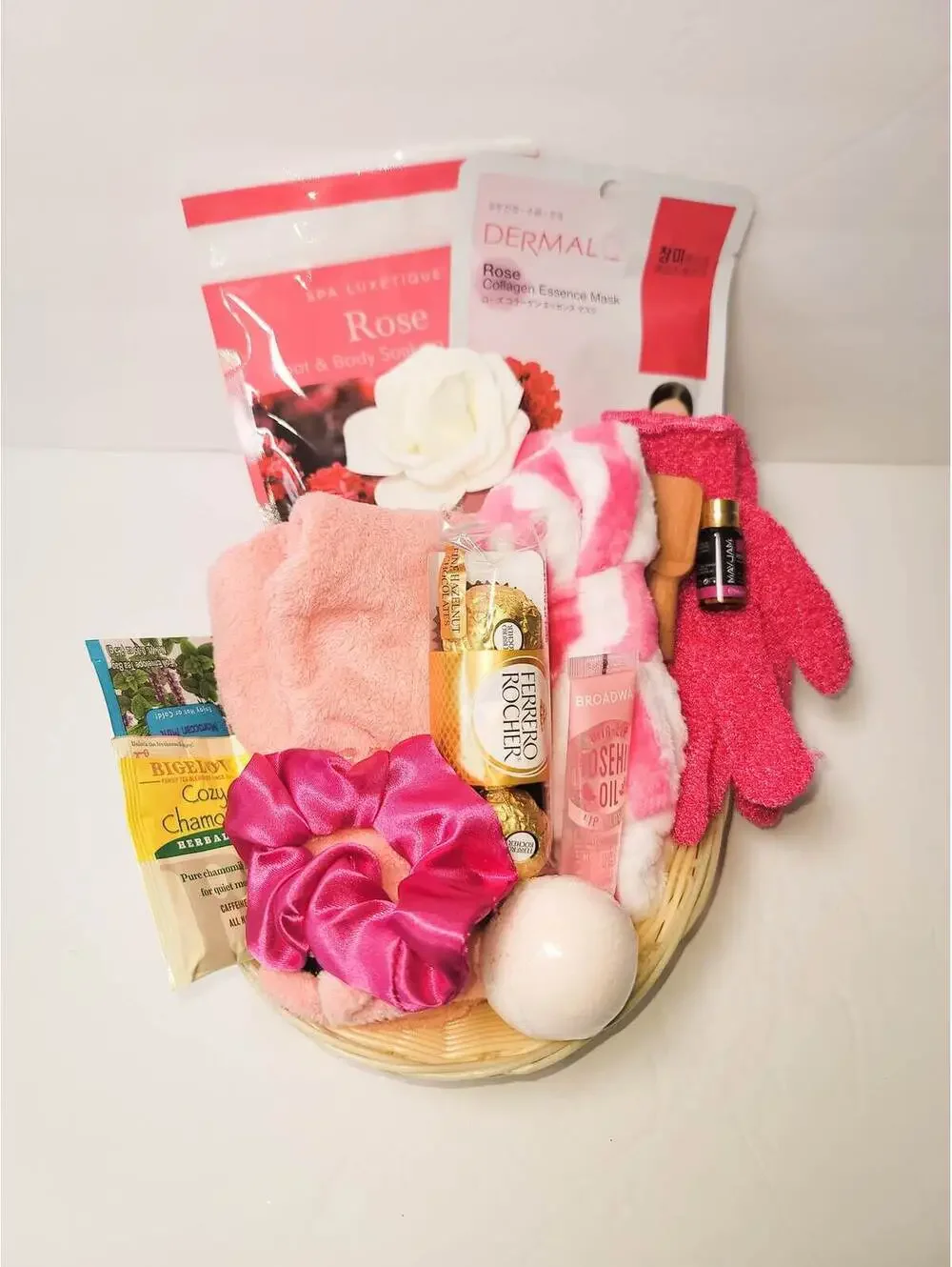 SURPRISE Scoop Self Care Box For and Healthcare Workers.